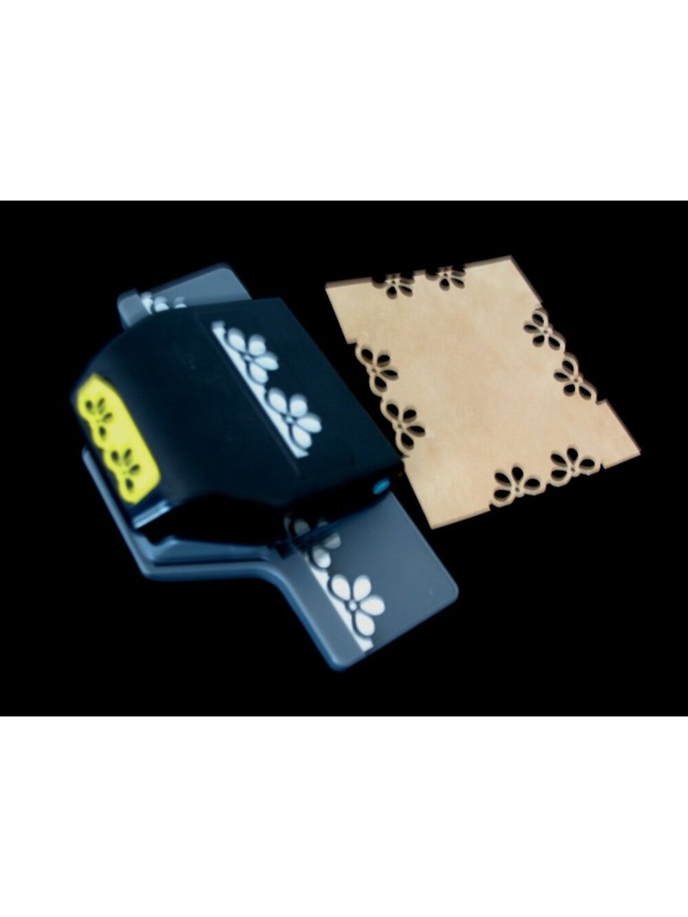 EK Success Tools Border Edger Floral, Paper Punch